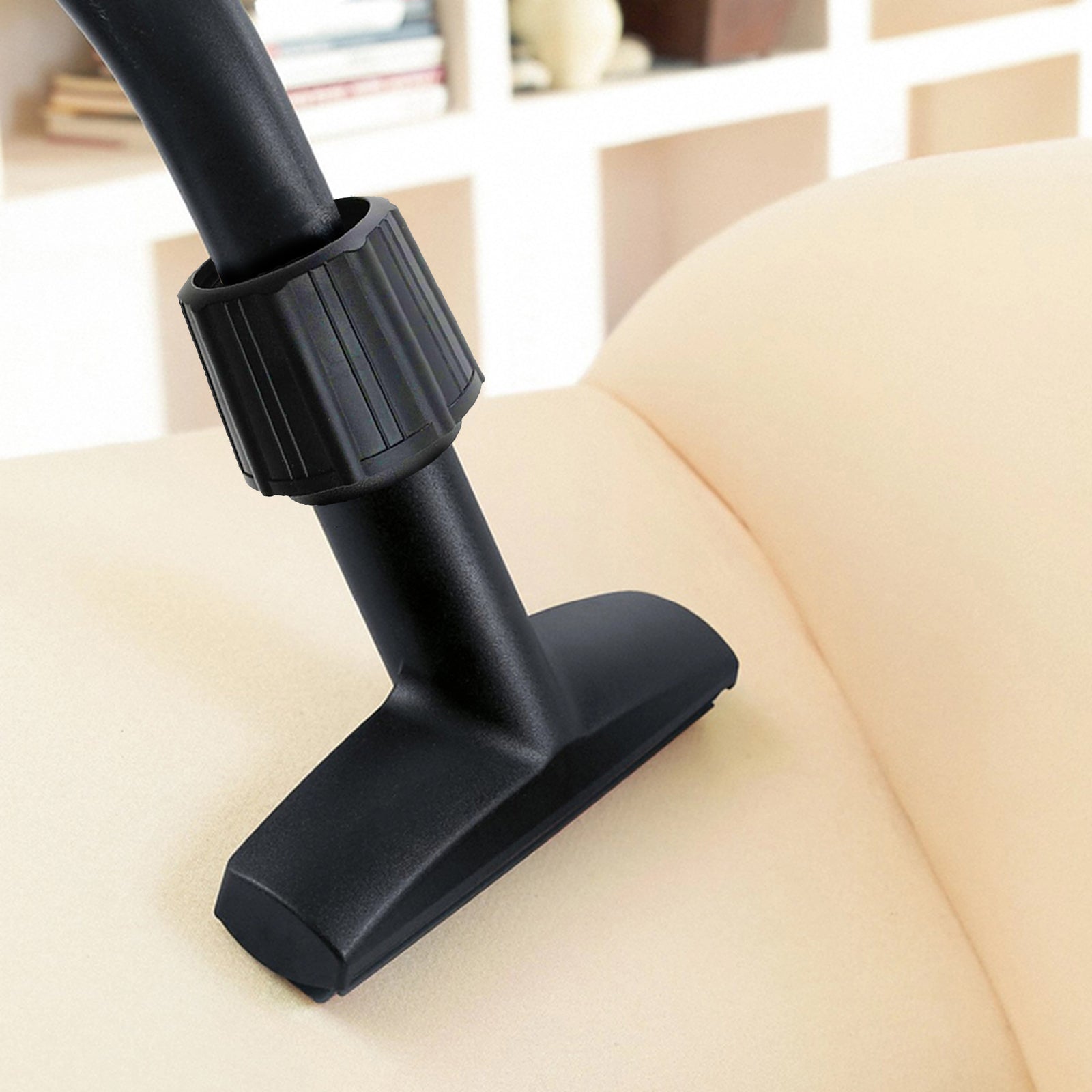 Universal Vacuum Cleaner Rod / Hose Adaptor Nozzle (Adjustable Between 30-38mm)