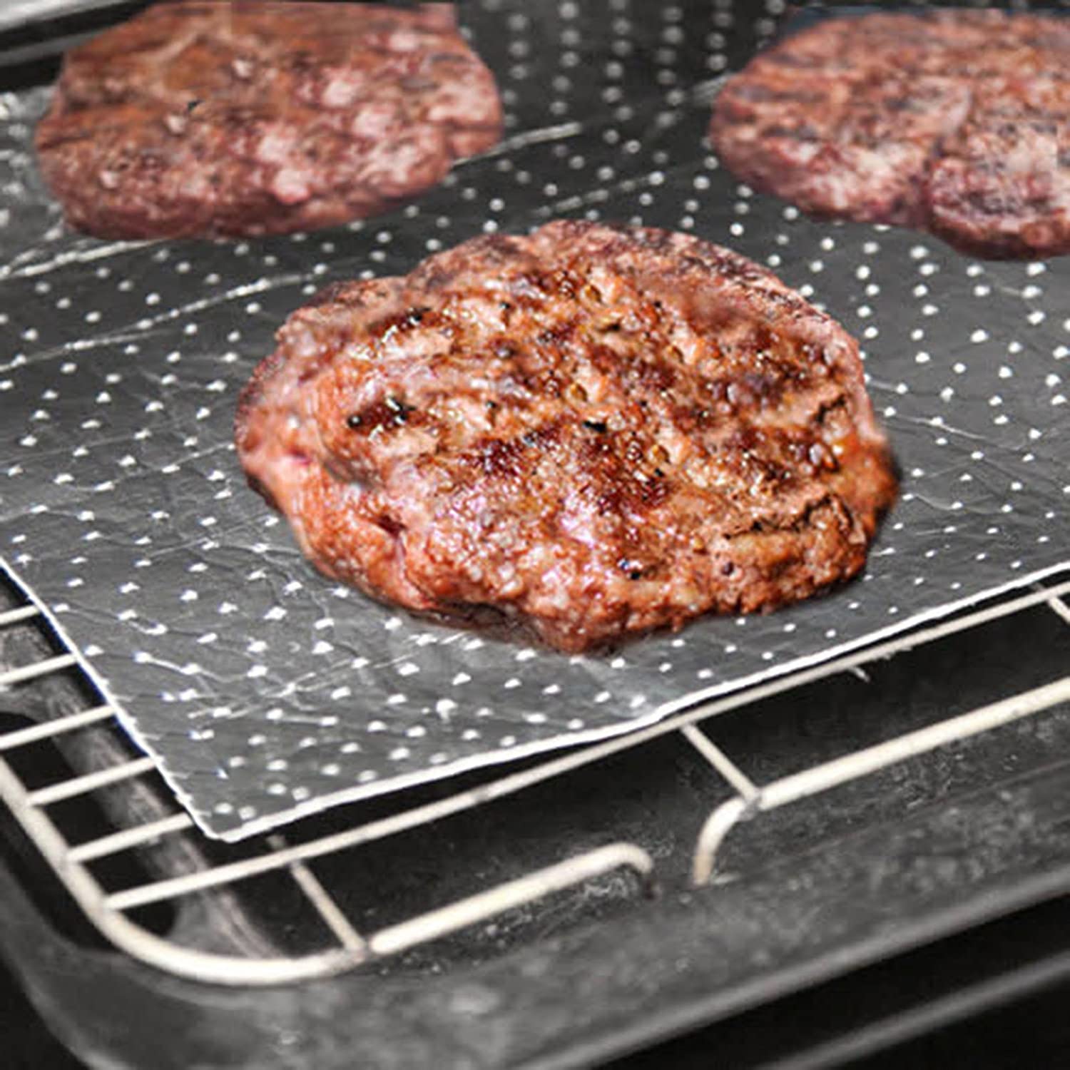 UNIVERSAL Medium Grill Pan, Rack & Dual Detachable Handles + 10 Protective Fat / Grease Absorbant Foil Pads for Oven Cookers